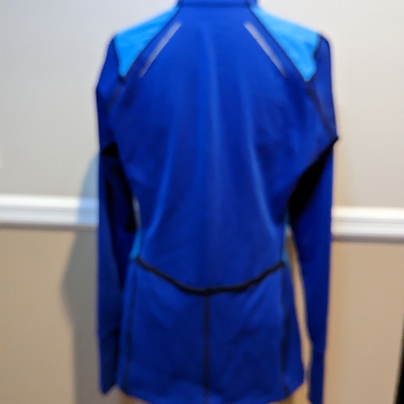 Women's Columbia titanium Omni WIC advanced evaporation long sleeve biking shirt - Picture 6 of 13